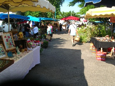 marché de montaigu allée 1